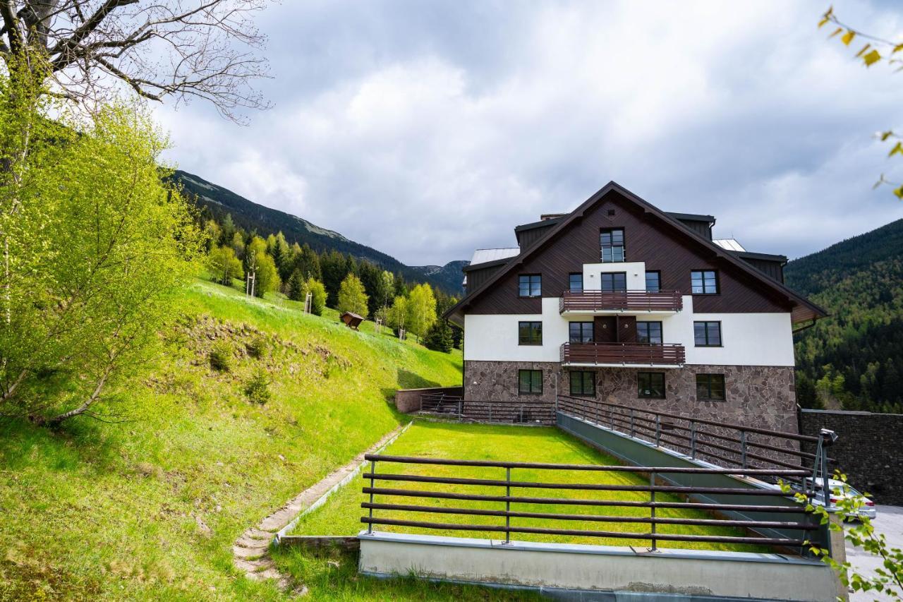 Apartman Svaty Petr Шпиндлерув-Млин Экстерьер фото